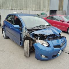 Breaking Toyota Yaris 2011 1.3 Tspirit