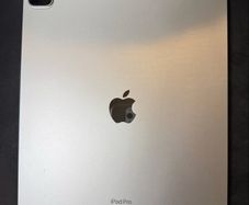 iPad Pro 12.9 (6th Gen) - 128GB, Space Grey