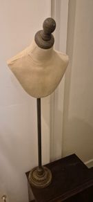 Display bust