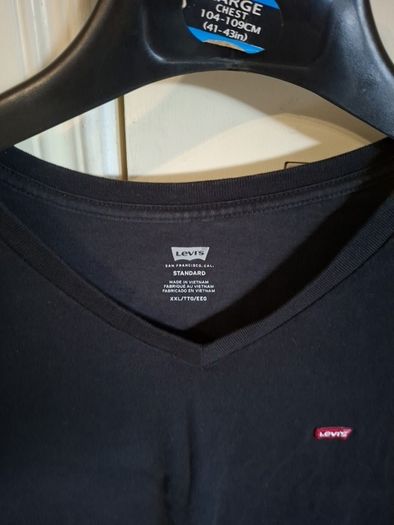 Levi t shirt black