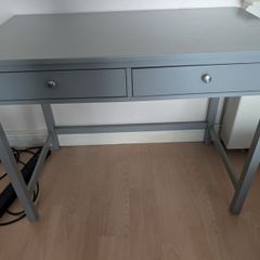 Study desk