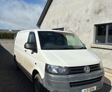 Volkswagen t5 transporter