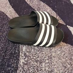 New Adidas men's flip-flops UK 9