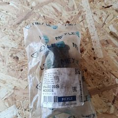 Leaf spring bushing