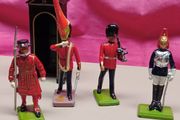 Vintage 1988,1990  W.britain Metal/led Toy Soldiers