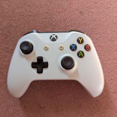 Xbox One S controller
