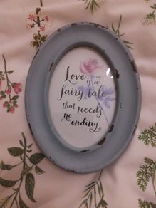 Vintage Style Oval Photo Frame