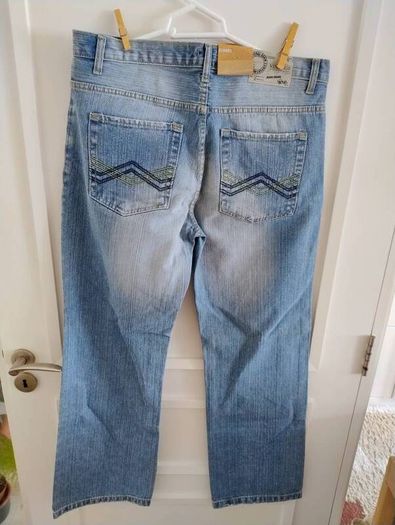 Dunnes vintage series cotton jeans 36 waist and 32 leg in excellent condition and new with tags FREE STANDARD POSTAGE INCLUDED