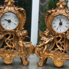 Two Vintage Clocks with Angels 7,4" x 6" (both clocks work - they run on batteries)