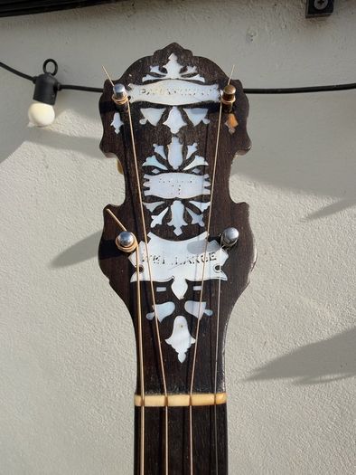 Paramount Style B Tenor banjo