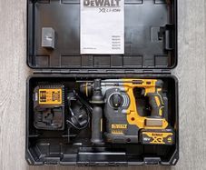 DeWalt dch273 SDS Masonry Drill