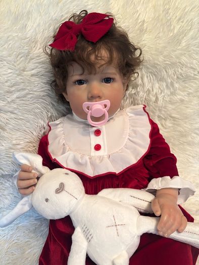 Reborns By Laura.  Back By Popular Demand It's Millie!!  Huge 28inch Heavy, Weighted Reborn Doll.  Welcome to View