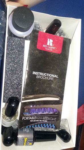 Red Carpet Manicure