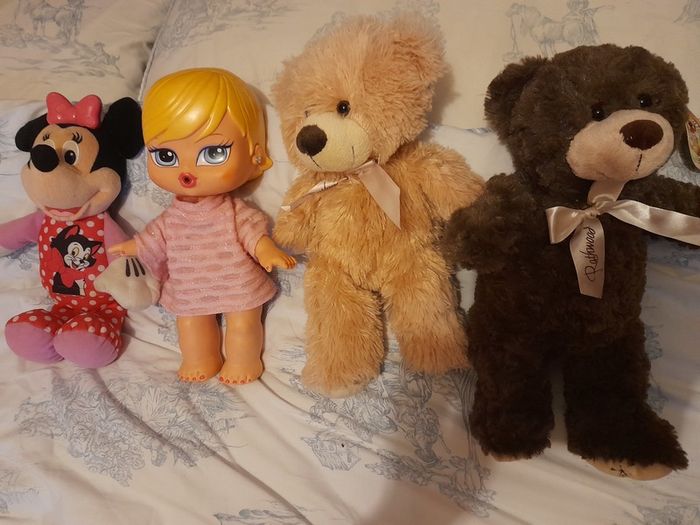 Toys   and   bags for girls,Teddy,Dolls mineymouse is talking
