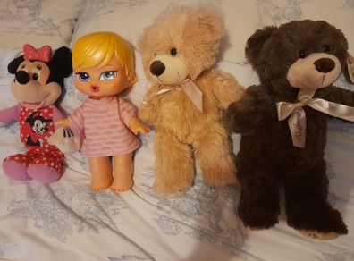 Toys   and   bags for girls,Teddy,Dolls mineymouse is talking