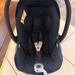 Cybex Cloud Car seat & 360 base