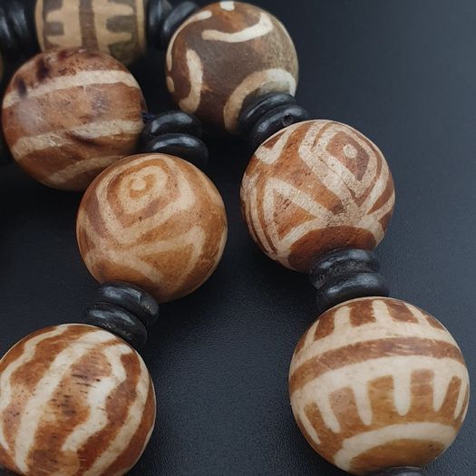 Burmese Antique Pumtek Pyu Beads Necklace 24 inches