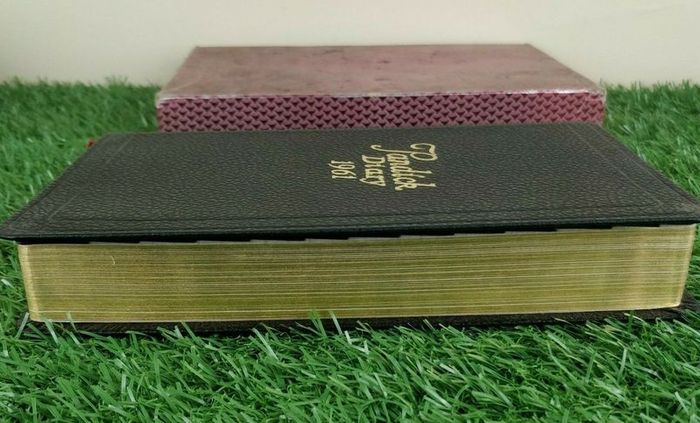 Vintage 1961 Pandick Press Diary