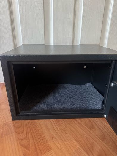 Master lock digital combination safe