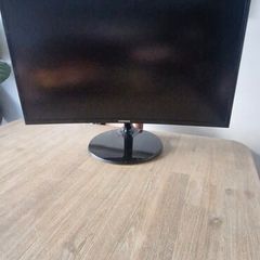 Samsung C27F390FHR 27-inch curved monitor
