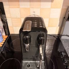 Nespresso Creatista Uno Coffee Machine (Black)