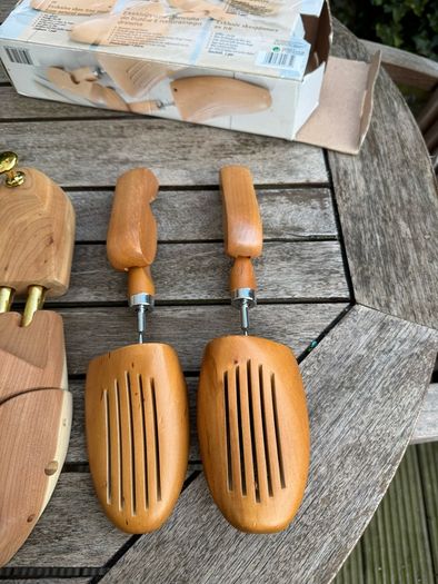 size 38-39 Red cedar wooden shoe tree
