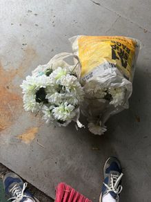 artificial flowers