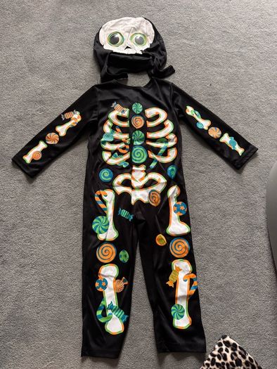 Assorted Kid's costumes