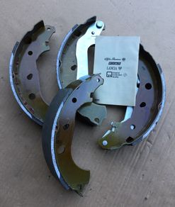 Brake Shoe Kit (Fiat Doblo 2009 on)