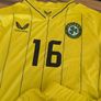 Rare Ireland soccer goal keeper  team issued gear Image 4