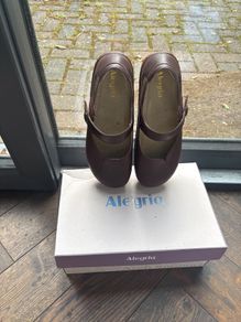 Original Brand new Algeria shoes EU 36