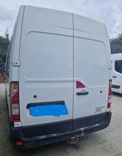 2017 Renault Master Crew Cab