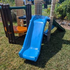 slide jungle gym Little Tikes Seek & Explore Climber
