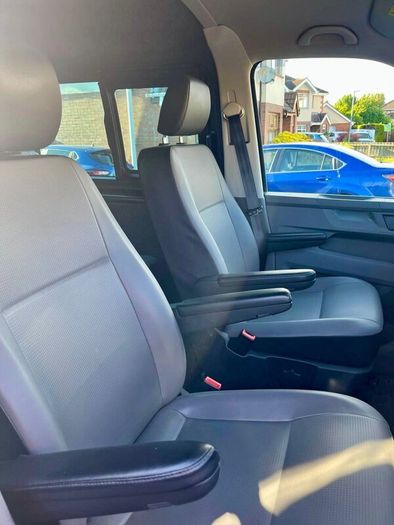 Volkswagen Transporter t6.1 kombi 2022
