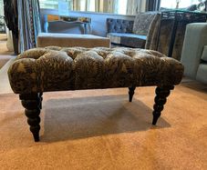 Footstool/Ottoman