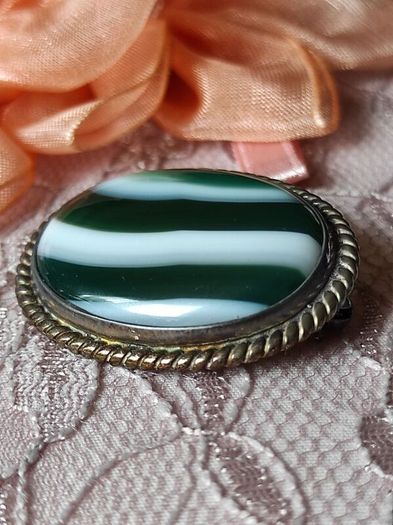 Vintage sterling silver brooch