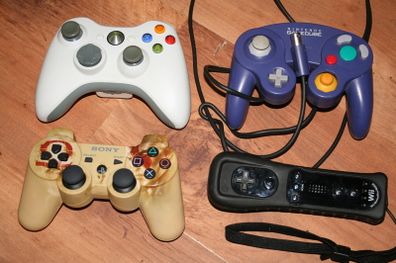 Gamecube,Playstation3 ,Xbox 360, Wiii Controllers