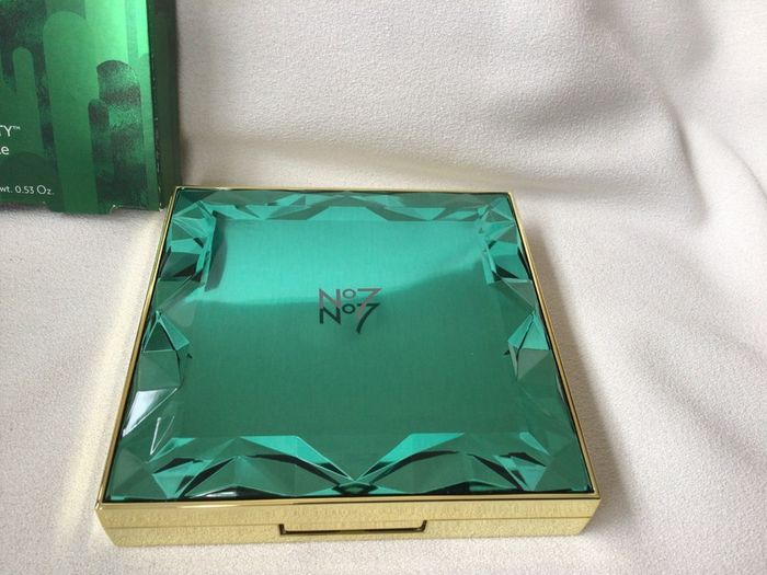 No 7 Emerald City Wizard of Oz Eye Palette