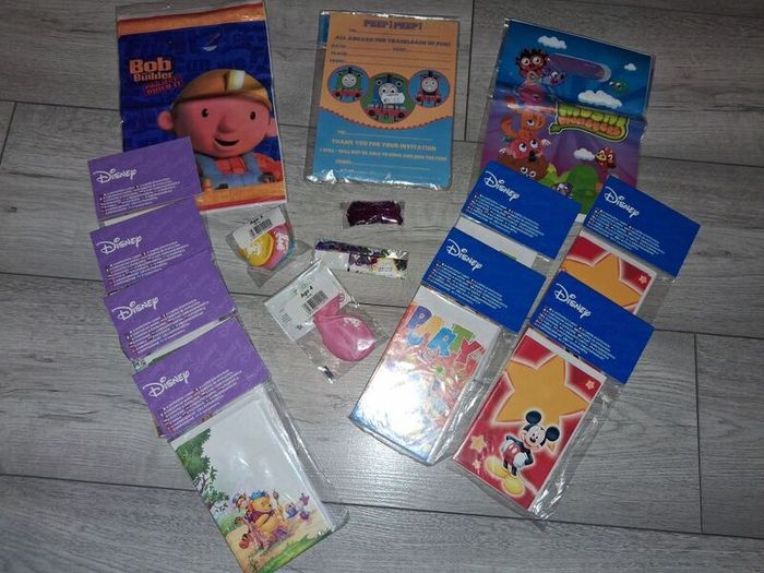Joblot Big Party Bundle - Brand New Invitations, Balloons, Loot Bags, Etc - RRP - 40+