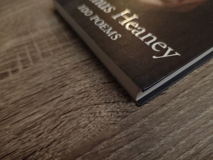 100 Poems ! by Seamus Heaney ! 2020 ! by Faber & Faber !