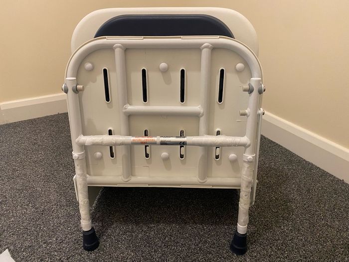 Shower chair metal wall mounted