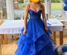 Debs dress royal blue (Simply Divine)