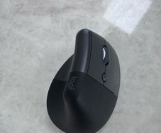 Logitech Lift Mouse