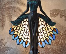 Art Nouveau Villa Tiffany Table Lamp Handcrafted Stained Glass Lady Lamp