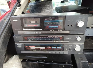 Hitachi amp,tuner and cassette player