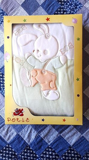 Cot bed blanket. New.