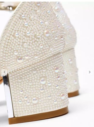 Bridal White Satin Pearl Heeled Sandals Size 5