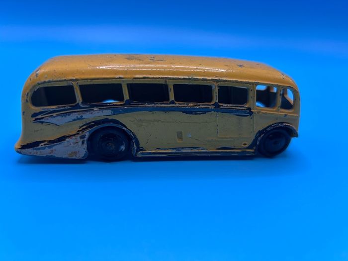 Dinky luxury coach