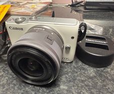 Canon EOS M10 mirrorless camera + EF-M 15-45 f/3.5-6.3 IS STM