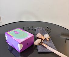 Tarot Cards & Facial Massage Stone